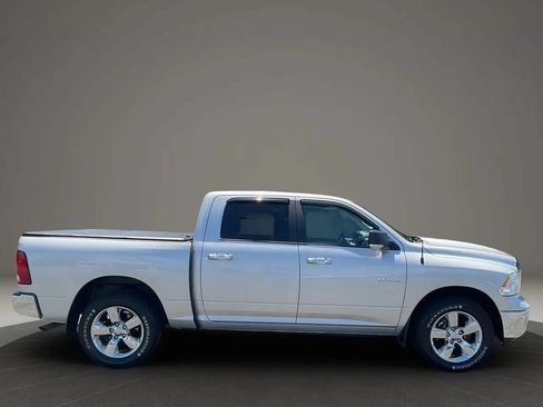 Used 2017 RAM 1500 Big Horn AWD/4WD image 7