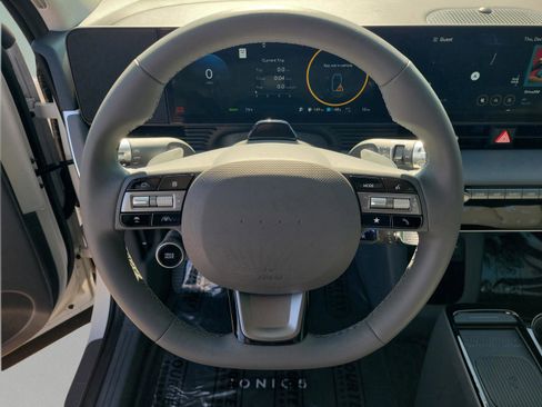 New 2026 Hyundai Ioniq 5 SEL image 29
