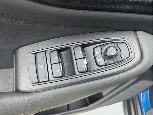 Used 2025 Subaru Outback Wilderness AWD/4WD image 15