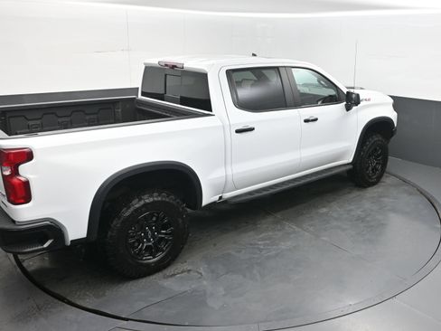 Used 2024 Chevrolet Silverado 1500 ZR2 w/ Technology Package AWD/4WD image 36