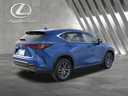 Certified 2025 Lexus NX 250 FWD w/ Premium Package image 6