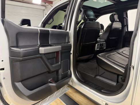 Used 2018 Ford F250 Platinum w/ Platinum Ultimate Package AWD/4WD image 14