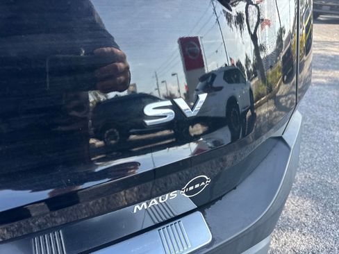 Certified 2022 Nissan Rogue SV image 7