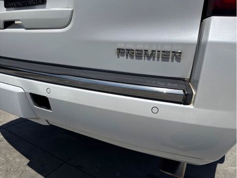 Used 2019 Chevrolet Suburban Premier w/ Premier Plus Edition AWD/4WD image 64