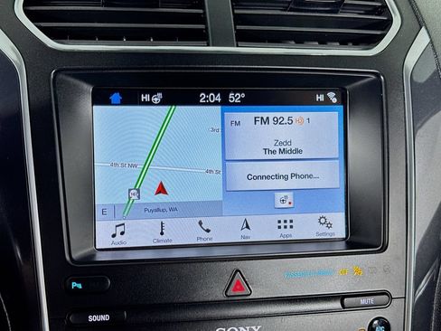 Used 2019 Ford Explorer Sport AWD/4WD image 25