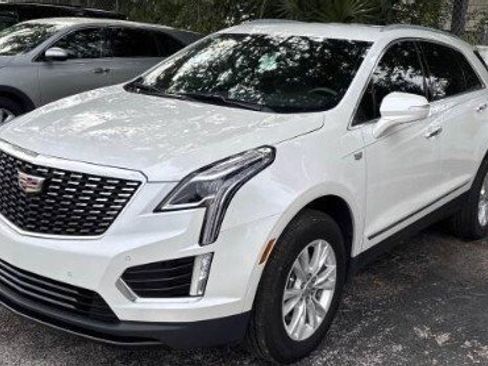 Certified 2022 Cadillac XT5 Luxury image 1