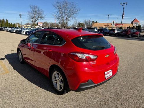 Used 2017 Chevrolet Cruze LT image 7