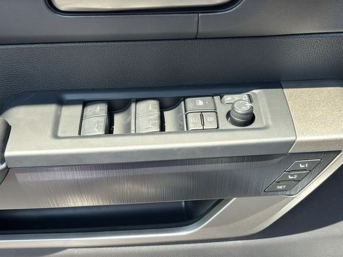 New 2026 Toyota Tundra Platinum AWD/4WD image 12