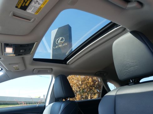 Used 2021 Lexus RX 350 AWD w/ Premium Package image 11