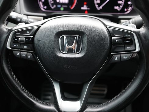Used 2021 Honda Accord Sport image 17
