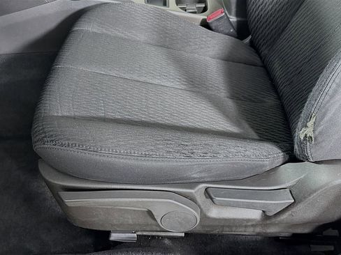 Used 2010 Subaru Outback 2.5i image 21