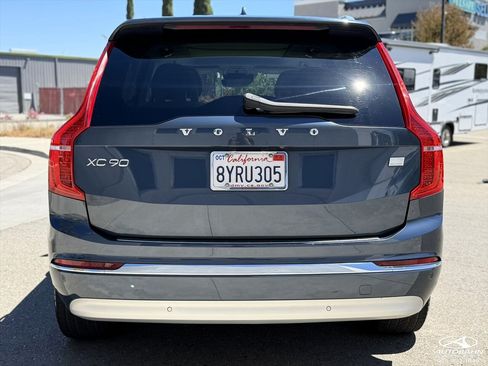Used 2022 Volvo XC90 T8 Inscription w/ Advanced Package AWD/4WD image 8