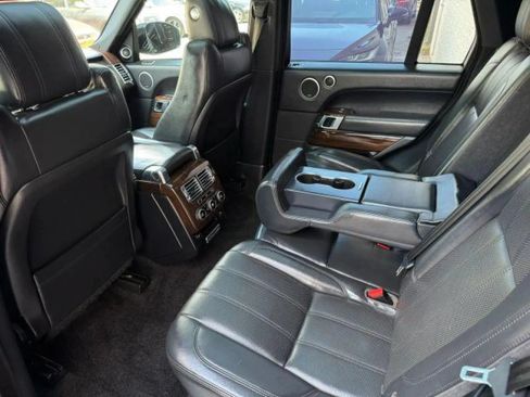 Used 2015 Land Rover Range Rover Supercharged AWD/4WD image 18