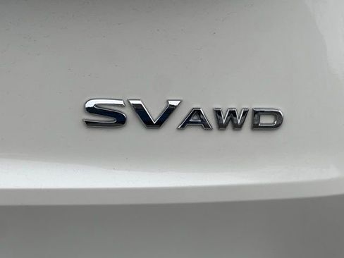 Certified 2023 Nissan Rogue SV image 15