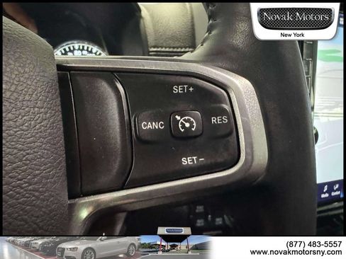 Used 2023 RAM 1500 Laramie AWD/4WD image 22
