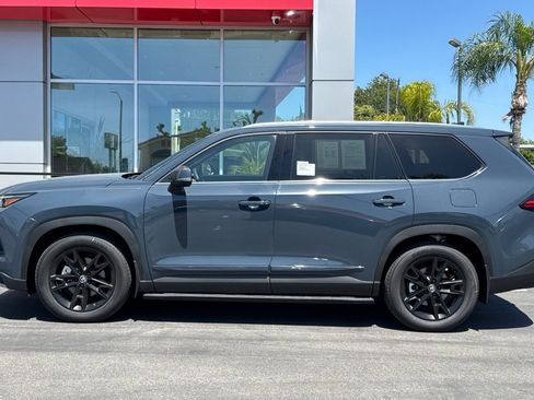 Certified 2026 Toyota Grand Highlander AWD Hybrid image 9