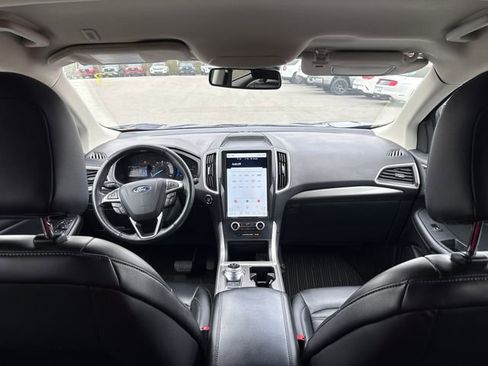 Used 2023 Ford Edge SEL image 12