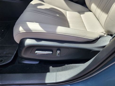 Used 2024 Honda HR-V EX-L image 14