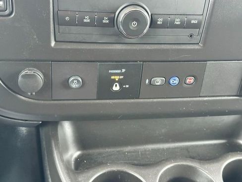 Certified 2024 Chevrolet Express 2500 w/ Driver Convenience Package image 18