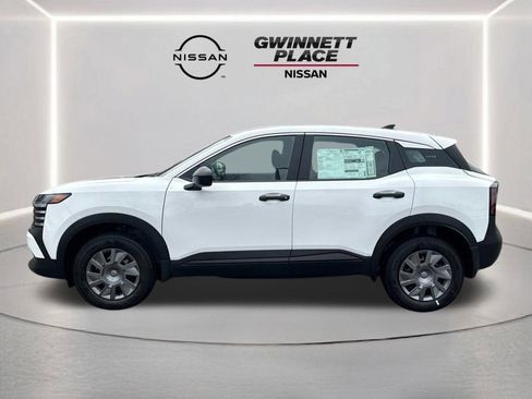 New 2026 Nissan Kicks S image 4