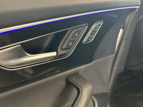 Used 2019 Audi Q8 Premium Plus image 39
