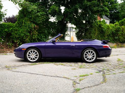 Used 2001 Porsche 911 Carrera RWD image 11