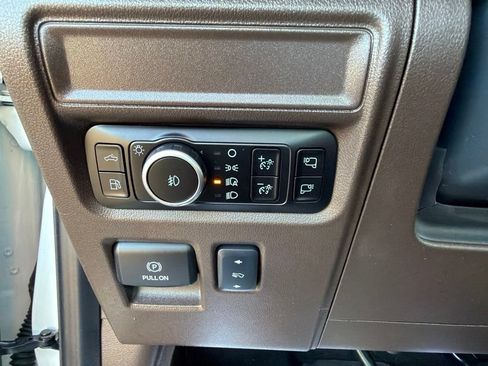 Used 2025 Ford F150 King Ranch AWD/4WD image 42
