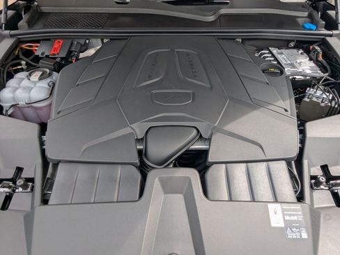 New 2026 Porsche Cayenne Coupe AWD/4WD image 27