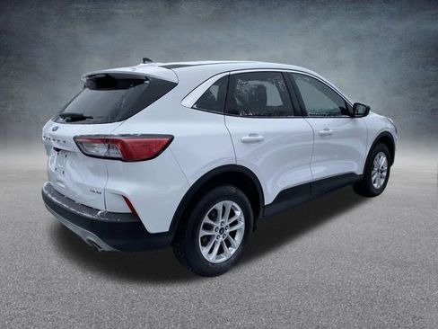 Used 2022 Ford Escape SE image 20