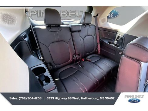 Used 2023 Honda Pilot Elite image 21