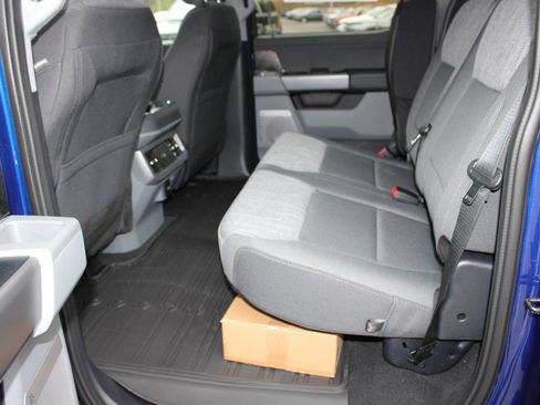 New 2026 Ford F250 XLT w/ XLT Premium Package AWD/4WD image 19