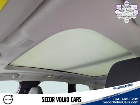 Certified 2023 Volvo XC60 B5 Plus w/ Climate Package AWD/4WD image 21