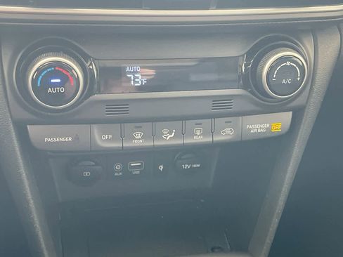 Used 2020 Hyundai Kona Ultimate AWD/4WD image 19