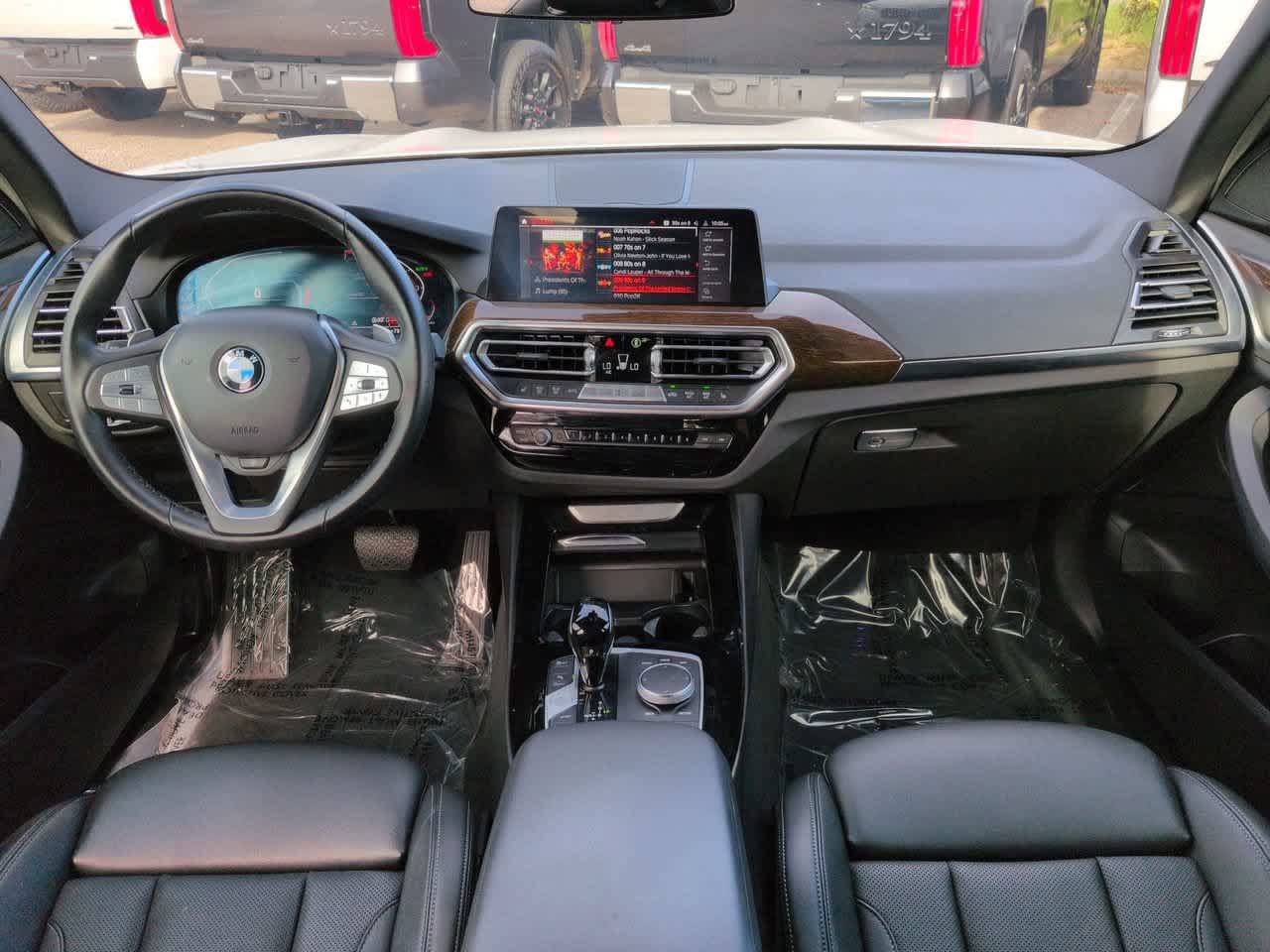 Used 2023 BMW X3 xDrive30i w/ Convenience Package AWD/4WD image 14