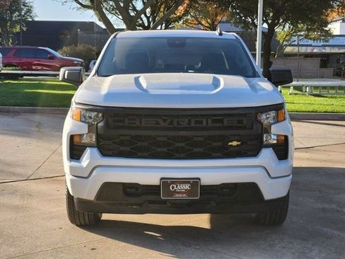 Used 2023 Chevrolet Silverado 1500 Custom image 11