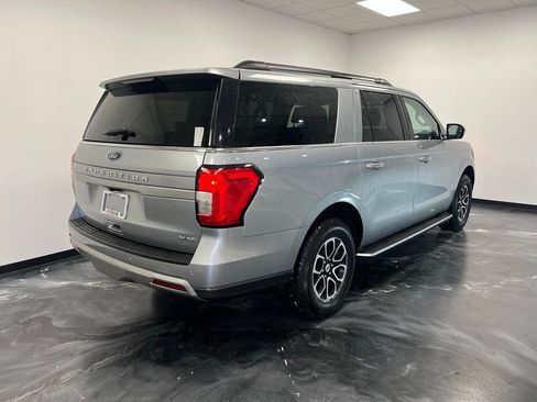 Used 2023 Ford Expedition Max XLT image 21