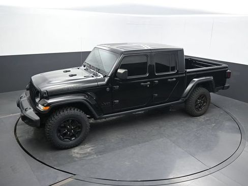 Used 2023 Jeep Gladiator Sport AWD/4WD image 44