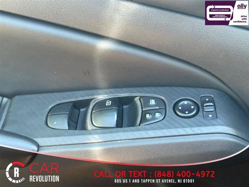 Used 2024 Nissan Altima 2.5 S FWD image 27