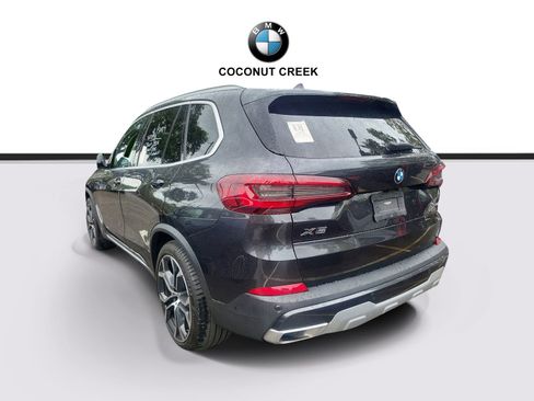 Used 2023 BMW X5 sDrive40i w/ Premium Package RWD image 3