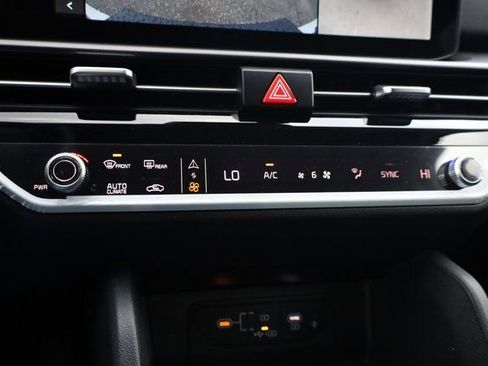 New 2026 Kia Sportage SX image 21