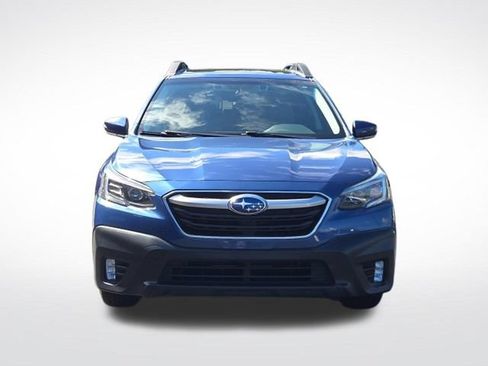 Used 2021 Subaru Outback Premium AWD/4WD image 4