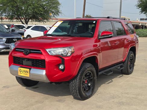 Used 2024 Toyota 4Runner TRD Off-Road Premium AWD/4WD image 7