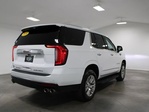 Used 2024 GMC Yukon Denali RWD image 9