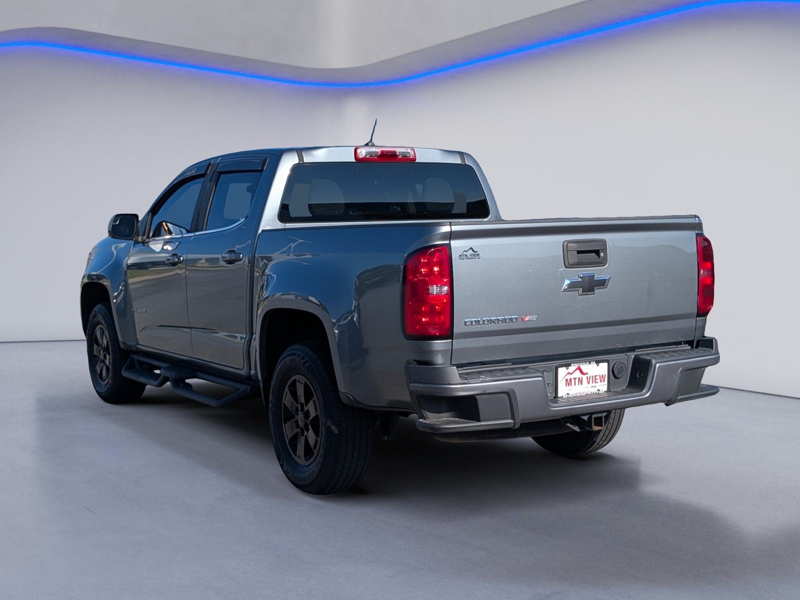 Used 2019 Chevrolet Colorado W/T w/ WT Convenience Package RWD image 8