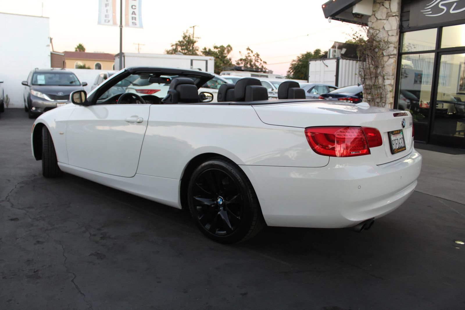 Used 2013 BMW 328i Convertible RWD image 10