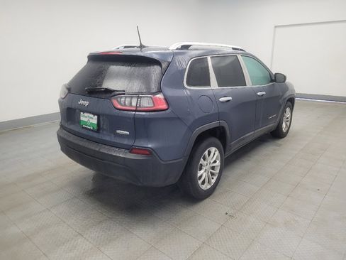 Used 2019 Jeep Cherokee Latitude w/ Popular Appearance Group image 9