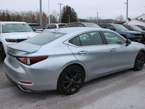Used 2024 Lexus ES 350 F Sport w/ Accessory Package (Z2) image 30