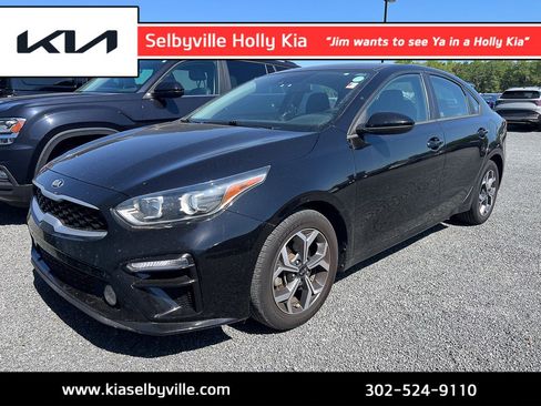 Used 2021 Kia Forte LXS FWD image 1