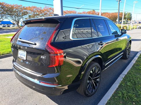 New 2026 Volvo XC90 B6 Plus w/ Protection Package Premier image 3