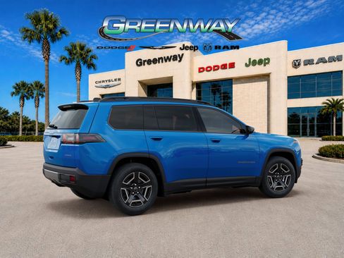 New 2026 Jeep Cherokee Laredo AWD/4WD image 4